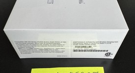 New
													Apple AirPods Pro - MagSafe Case, photo 5 of 5