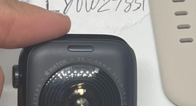 Good
													Apple Watch SE 2nd Gen 44mm - Midnight, A2723 - GPS, Aluminum, photo 2 of 5