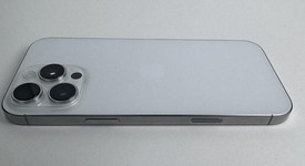 Good
													Apple iPhone 16 Pro Max - Unlocked, White, 256 GB, A3084, photo 5 of 7