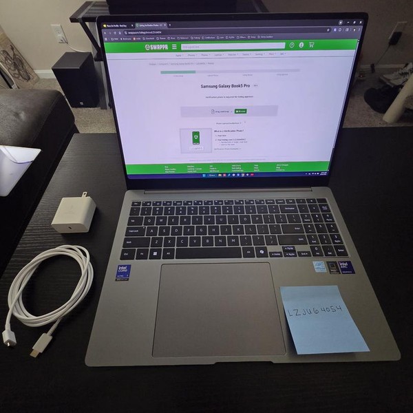 Samsung Galaxy Book5 Pro - Gray, 1 TB, 16 GB, 16 inch