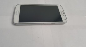 Fair
													Samsung Galaxy S5 - Verizon, White, 16 GB, SM-G900V, photo 3 of 6