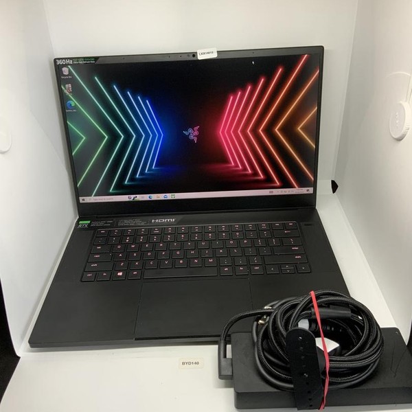 Razer Blade 15 inch 2021 - 1 TB, Black, 32 GB, Intel Core i7, Full HD, Advanced