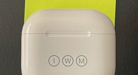 Used
													Apple AirPods 4th Gen - Standard, photo 2 of 5