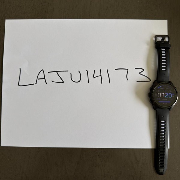 Garmin Fenix 8 - Carbon, AMOLED