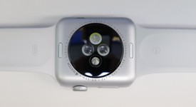 Mint
													Apple Watch Series 3 42mm - Unlocked, Silver, A1861, Aluminum, photo 3 of 7