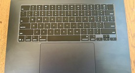 Mint
													MacBook Air 2025 (M4) - 15" - Apple M4, Midnight, 256 GB, 16 GB, photo 3 of 14