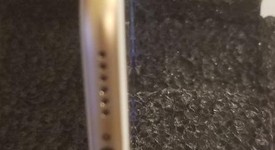 Mint
													Apple iPhone 8 - Unlocked, Gold, 64 GB, A1905, GSM, photo 5 of 7
