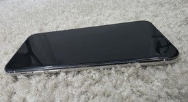 Good
													Apple iPhone X - Unlocked, Silver, 64 GB, A1901, GSM, photo 4 of 5