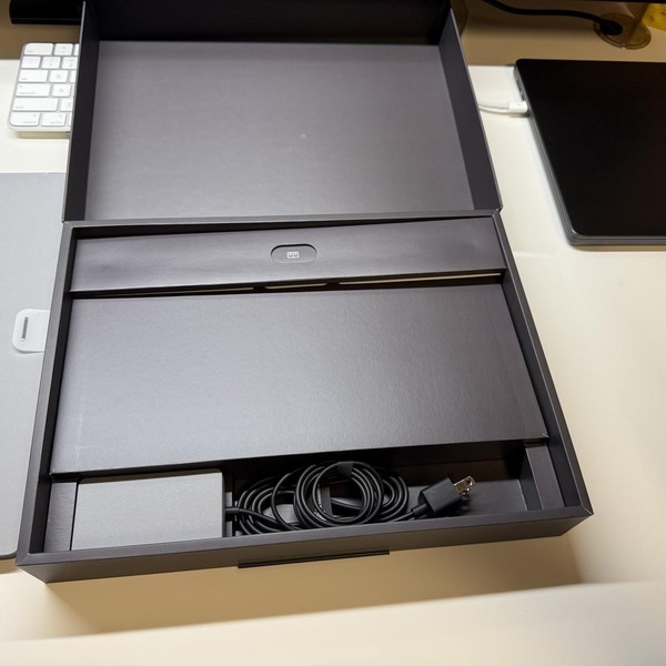 Microsoft Surface Laptop 7 - 1 TB, Black, 16 GB, Snapdragon X Elite, 15 inch