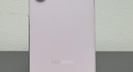 Good
													Samsung Galaxy S23 - Unlocked, Lavender, 128 GB, 8 GB, SM-S911U1, photo 5 of 6