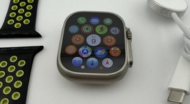 Mint
													Apple Watch Ultra 2 49mm - Unlocked, Natural, A2986, Hermes, photo 3 of 12