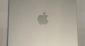 Fair
													Apple iPad 10th Gen - Unlocked, Silver, 64 GB, A2757, photo 3 of 4