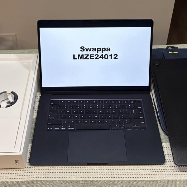 MacBook Air 2025 (M4) - 15 inch - 512 GB, Midnight, 16 GB, Apple M4