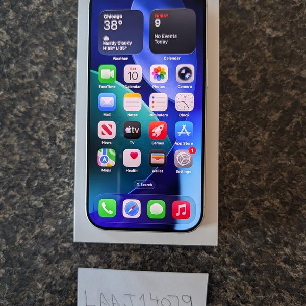 Apple iPhone 17 - Verizon, 256 GB, White, A3258