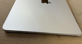 Mint
													MacBook Air 2025 (M4) - 13" - Apple M4, Silver, 256 GB, 16 GB, photo 3 of 8