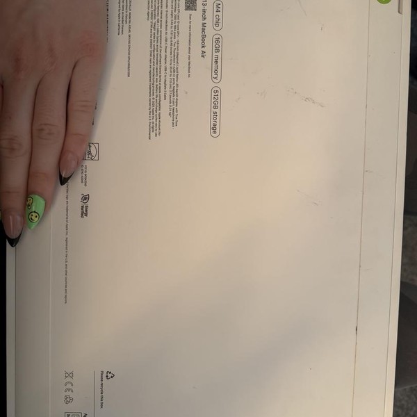 MacBook Air 2025 (M4) - 13 inch - 512 GB, Silver, 16 GB, Apple M4