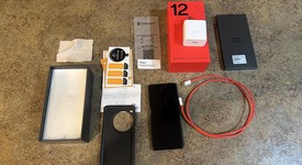 Good
													OnePlus 12 - Unlocked, Black, 256 GB, 12 GB, CPH2583, photo 1 of 8