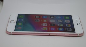 Good
													Apple iPhone 7 Plus - Unlocked, Rose Gold, 32 GB, A1661, photo 5 of 12