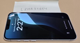 Mint
													Apple iPhone 16e - Boost, White, 128 GB, A3212, photo 1 of 5