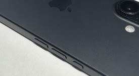 Mint
													Apple iPhone 16 - Unlocked, Black, 128 GB, A3081, photo 5 of 7