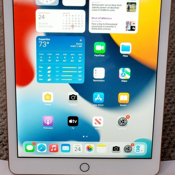 Apple iPad 7th Gen - Wi-Fi, 32 GB, Gold, A2197