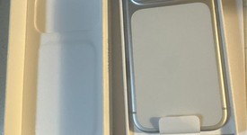 Mint
													Apple iPhone 17 Pro - Unlocked, Silver, 256 GB, A3256, photo 1 of 13