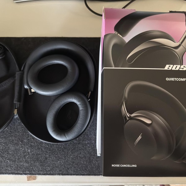 Bose QuietComfort Ultra Headphones (2nd Gen) - Black