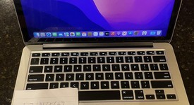Good
													MacBook Pro 2015 (Retina) - 13" - Silver, 256 GB, 8 GB, photo 5 of 12