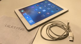 Mint
													Apple iPad 2 - Wi-Fi, White, 64 GB, A1395, photo 2 of 4