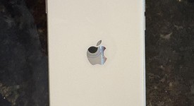 Good
													Apple iPhone SE 3rd Gen 2022 - Unlocked, Starlight, 64 GB, A2595, photo 4 of 6