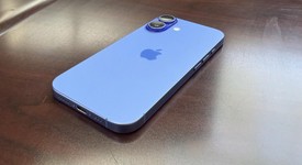 Mint
													Apple iPhone 16 - Unlocked, Ultramarine, 128 GB, A3081, photo 2 of 7