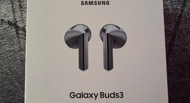 New
													Samsung Galaxy Buds3 - Silver, photo 1 of 5