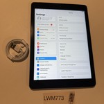 Good Apple iPad 6th Gen - Unlocked, Gray, 32 GB, A1954