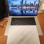 Good MacBook Pro 2021 - 16 inch - 512 GB, Silver, 16 GB, Apple M1 Pro 10-core