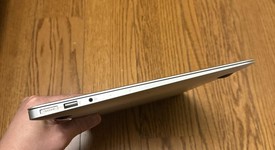 Good
													MacBook Air 2017 - 13" - I5, Silver, 512 GB, 8 GB, photo 3 of 9