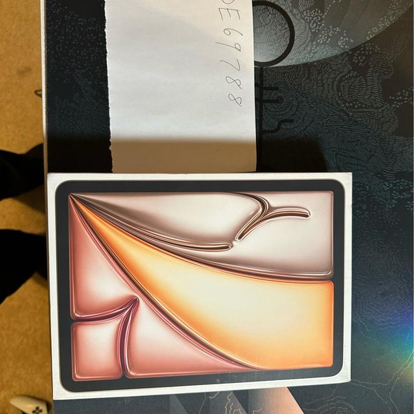 Apple iPad Air 11 inch (M3) 2025 - Wi-Fi, 256 GB, Starlight, A3266