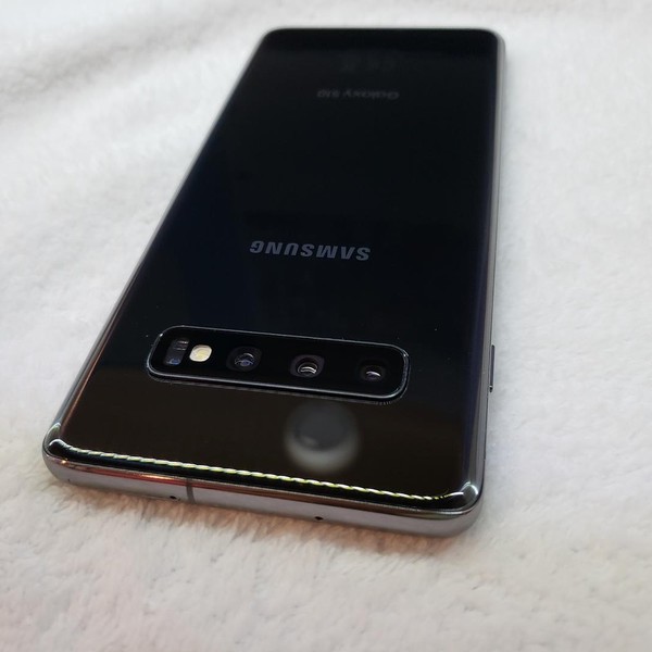 Samsung Galaxy S10 - Unlocked, 128 GB, Black, 8 GB, SM-G973U1