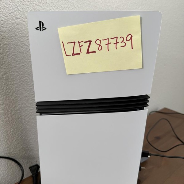 PlayStation 5 Pro (2024) - 2 TB, White