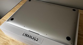 Good
													MacBook Air 2020 - 13" - Apple M1, Silver, 256 GB, 8 GB, photo 4 of 8