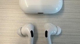 Used
													Apple AirPods Pro 1st Gen - Wireless Case, photo 5 of 6