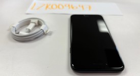 Mint
													Apple iPhone SE 3rd Gen 2022 - Unlocked, Midnight, 64 GB, A2595, photo 3 of 8