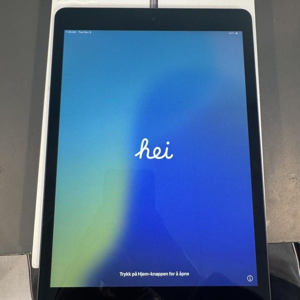 Apple iPad 8th Gen - Wi-Fi, 128 GB, Gray, A2270