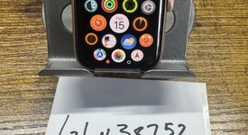 Good
													Apple Watch Series 5 40mm - Unlocked, Gold, A2094 Cellular, Aluminum, photo 1 of 5