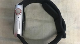 Good
													Apple Watch Series 8 41mm - Unlocked, Silver, A2772 - Cellular, Stainless, photo 2 of 5