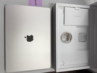 MacBook Air 2023 - 15"
