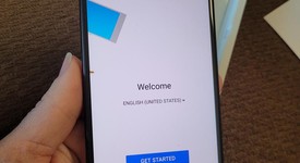 Mint
													Sony Xperia XZ2 - Unlocked, Black, 4 GB, H8266, photo 2 of 7