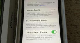 Mint
													Apple iPhone SE 2nd Gen 2020 - TracFone, Black, 64 GB, A2275, photo 5 of 15