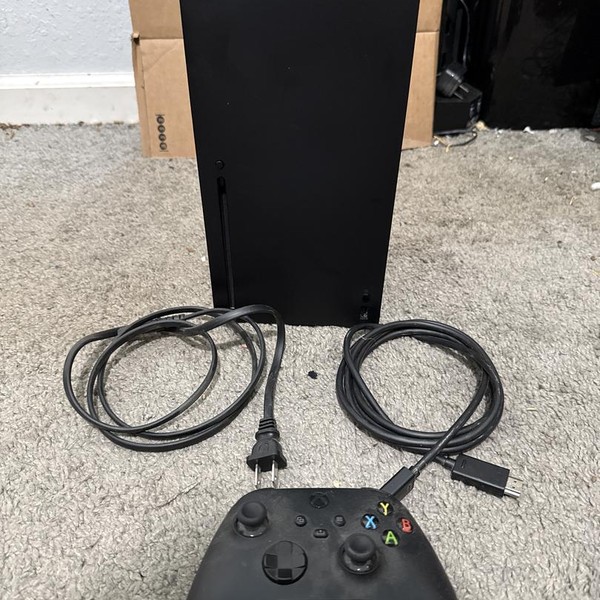 Xbox Series X (2020) - 1 TB, Black, standard