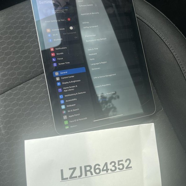 Apple iPad Pro 11 inch 3rd Gen 2021 - Wi-Fi, 128 GB, Gray