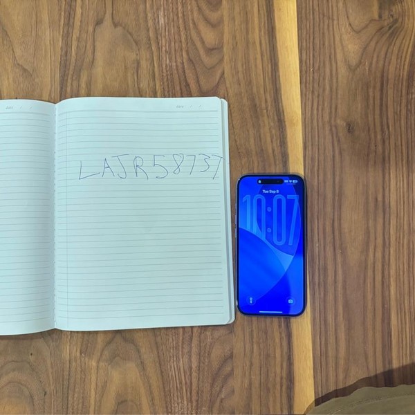 Apple iPhone 16 - AT&T, 128 GB, Ultramarine, A3081